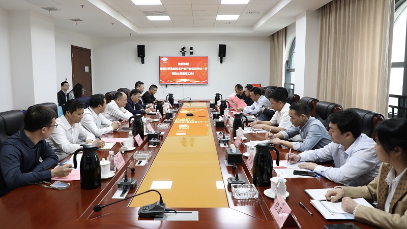 周鴻會(huì)見(jiàn)汨羅高新區(qū)黨工委書(shū)記何厚德一行