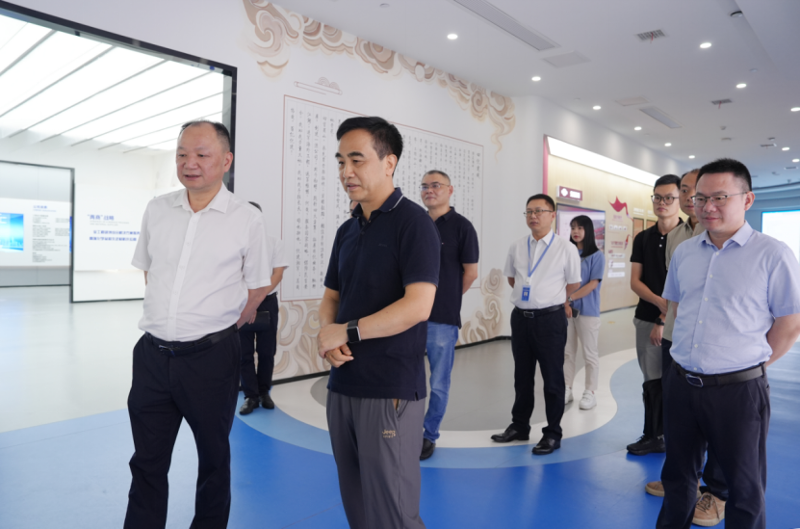 周鴻會見湖南省建筑設(shè)計院黨委書記、董事長夏心紅